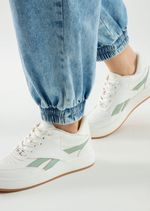 JOGGER-30016224-MEDIO_7