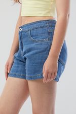 SHORT-30673733-MEDIO_5