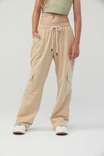 JOGGER-38035117-ARENA_3