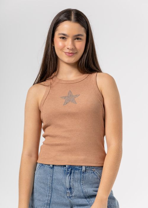 Camiseta miel con aplique para jóvenes