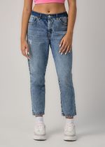JEAN-MOM-30082222-MEDIO_3