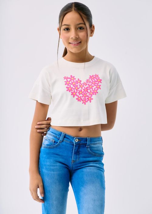 Camiseta marfil con corte en frente para niñas