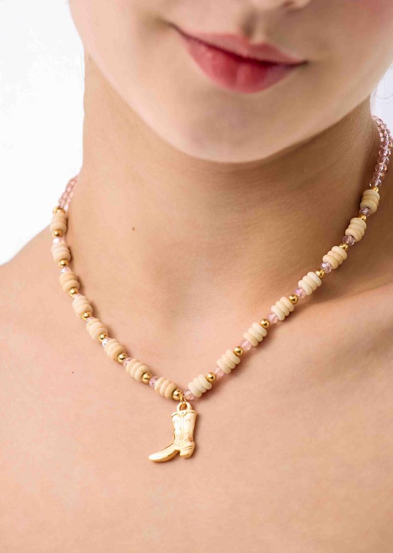 COLLAR-39313207-DORADO_2