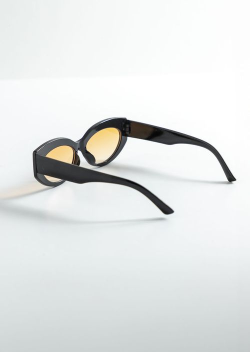 Gafas de sol negras para adolescentes