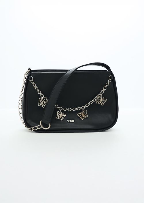 Bolso negro con dijes para adolescentes