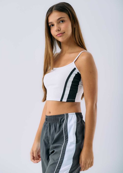 Camiseta blanca con bloques para jóvenes