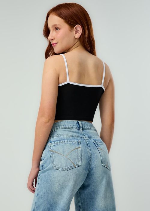 Camiseta negra con bloques para jóvenes