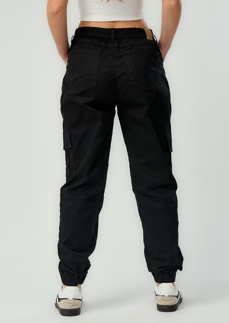 JOGGER-35001241-NEGRO_4.jpg