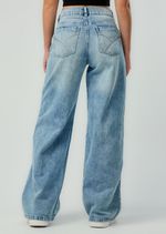 RETROMOM-30121256-CLARO_4.jpg