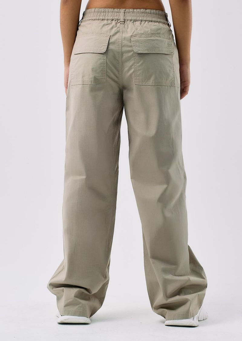 PANTALON-33040205-ARENA_5.jpg