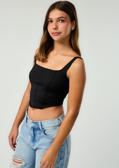 Camiseta negra con sesgos aéreos para adolescentes