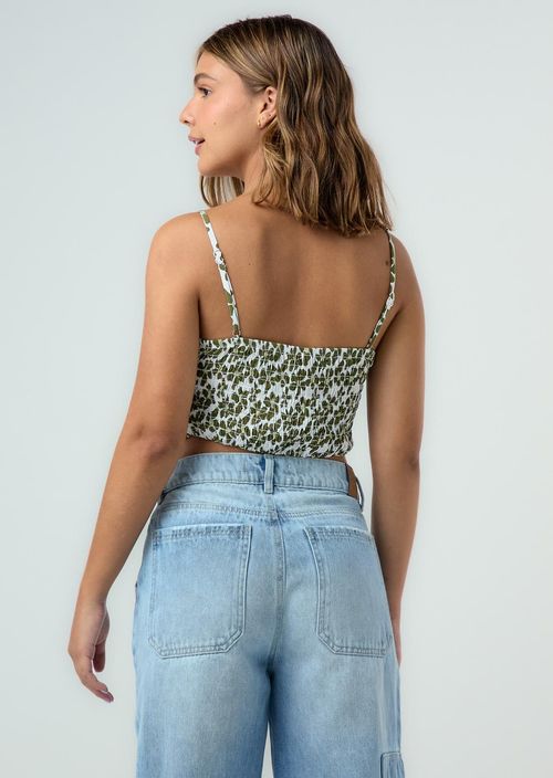 Blusa marfil con punta en frente para jóvenes