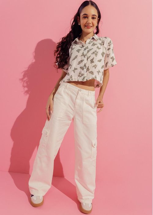 Pantalón cargo marfil tiro alto para jóvenes