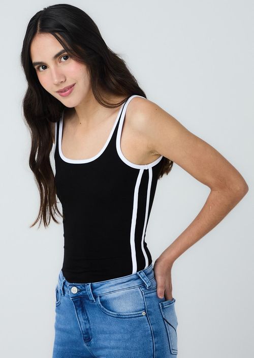 Body negro con sesgos para jóvenes