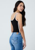 BODY-31013724-NEGRO_2