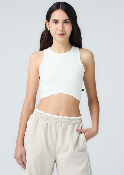 Camiseta marfil con pinzas decorativas para jóvenes