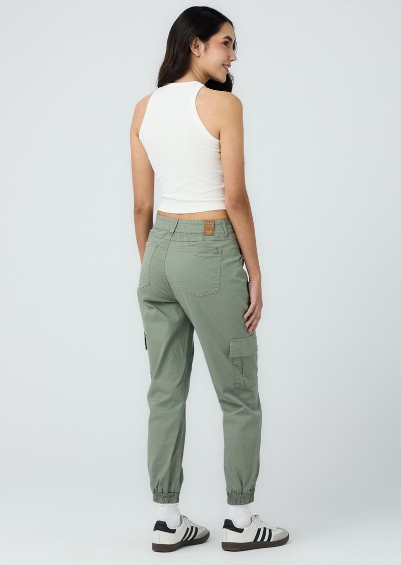 JOGGER-35001241-VERDE-MILITAR_2