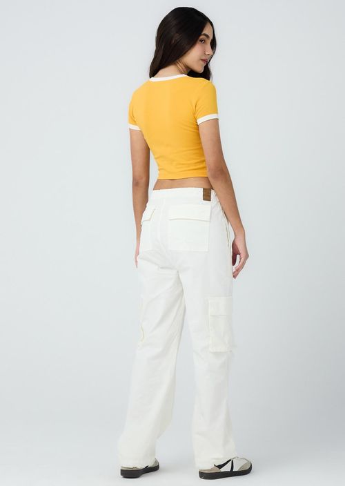 Pantalón marfil tipo jogger para jóvenes