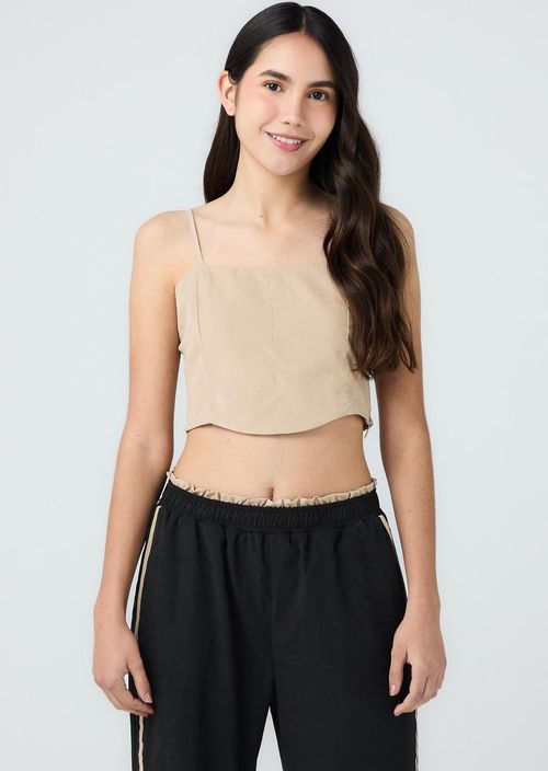 Blusa arena con cortes en frente para jóvenes