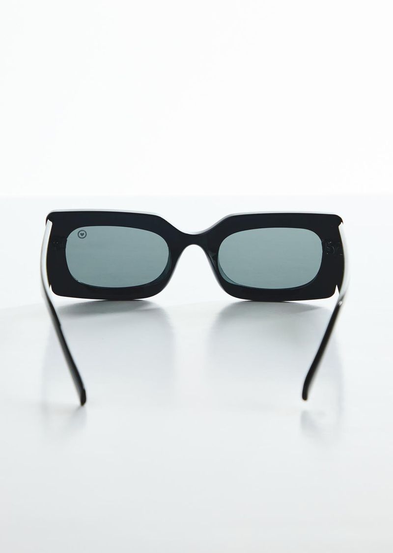GAFAS-39160233-NEGRO_4