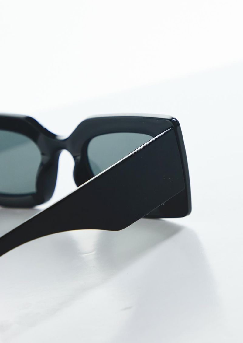 GAFAS-39160233-NEGRO_5